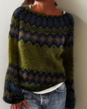 LASIA - Elegant sweater with geometric pattern