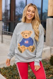 Vintage Teddy Bear Flag Light Grey Oversized Graphic Sweatshirt