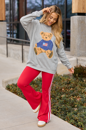 Vintage Teddy Bear Flag Light Grey Oversized Graphic Sweatshirt