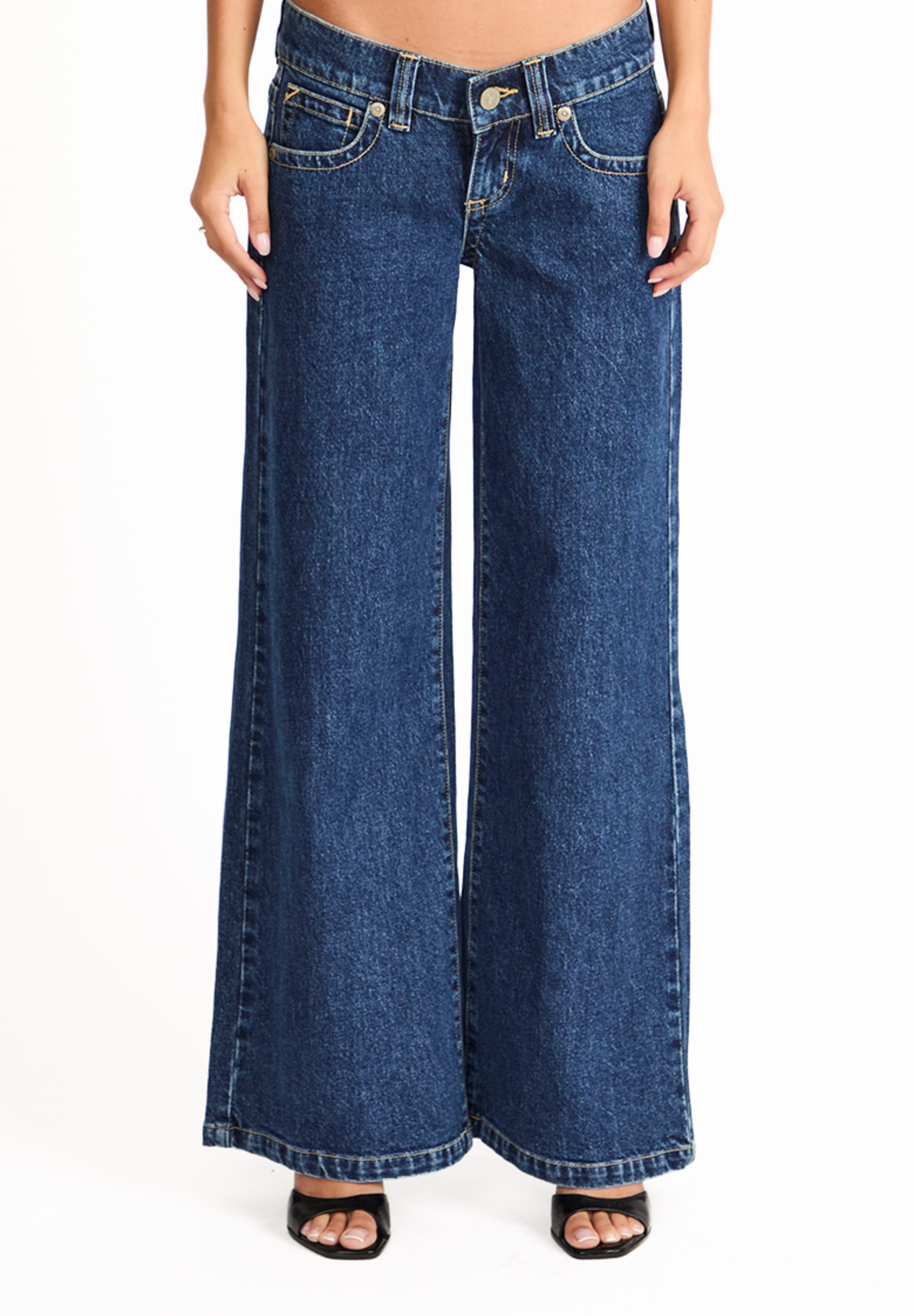 Abrand 00 Wide Leg Jeans - Tara