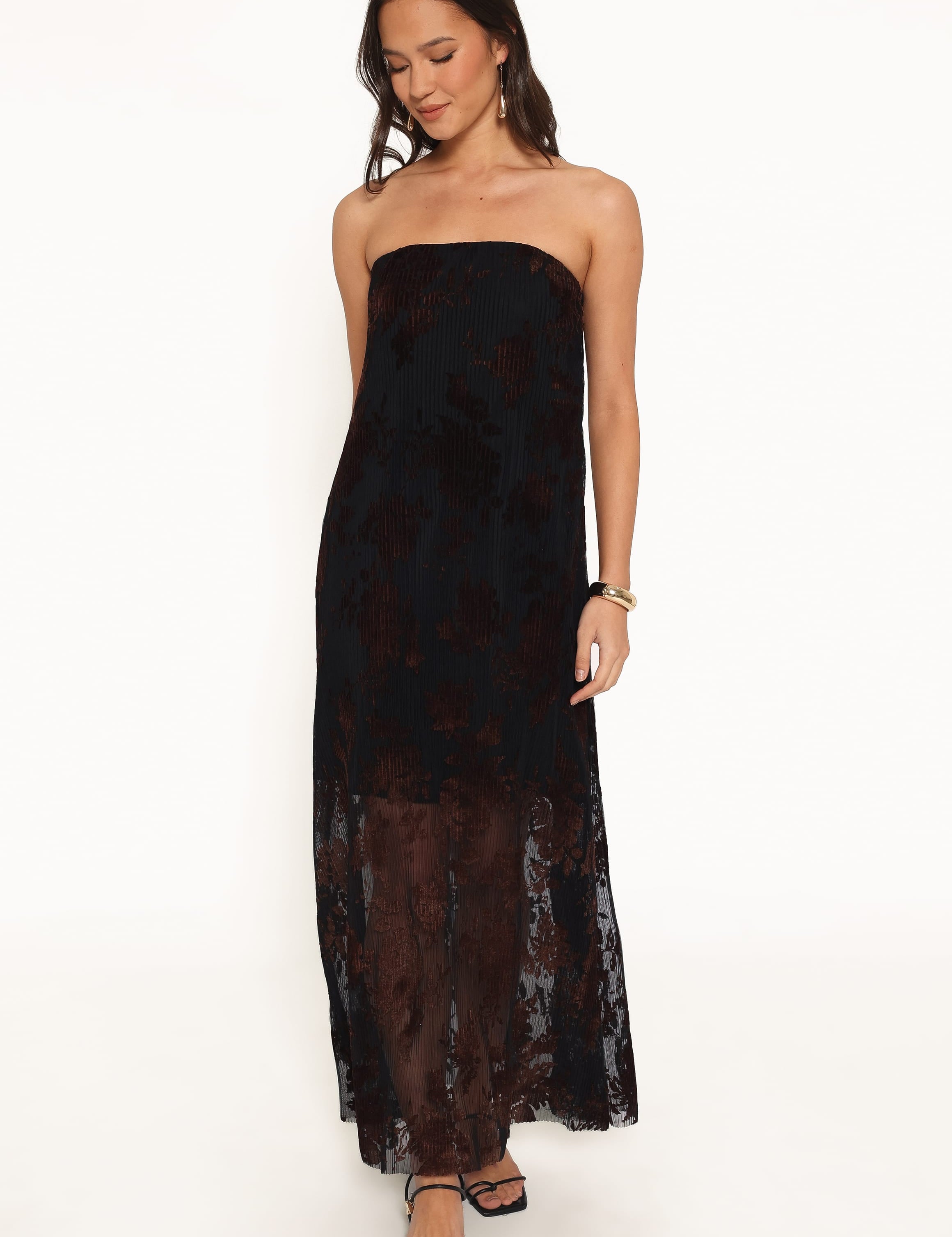 dresses-alegra-maxi-dress-black-floral-1249013126.jpg