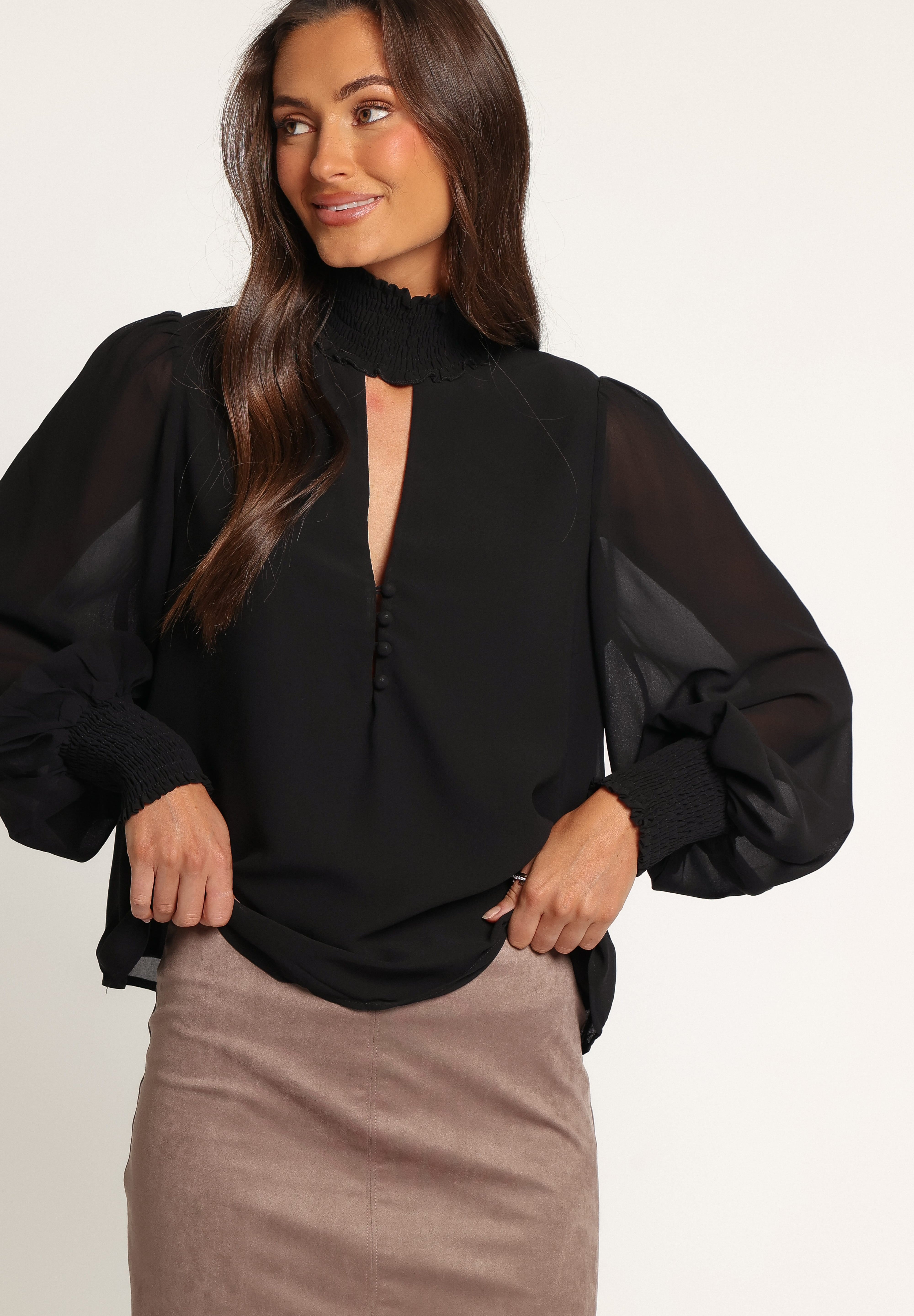 Linna Smocked Keyhole Top - Black